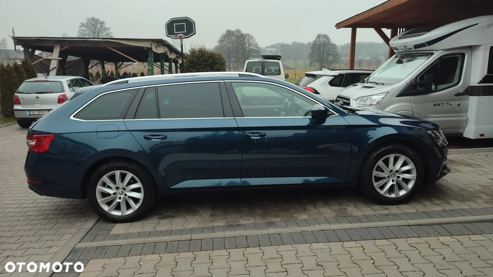 Skoda Superb 1.4 TSI Plug-In Hybrid Style DSG - 9