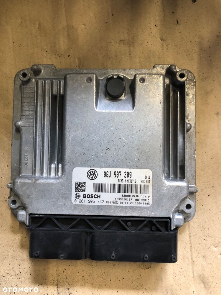 Sterownik silnika VW 1.8 TSI 06J907309 - 1