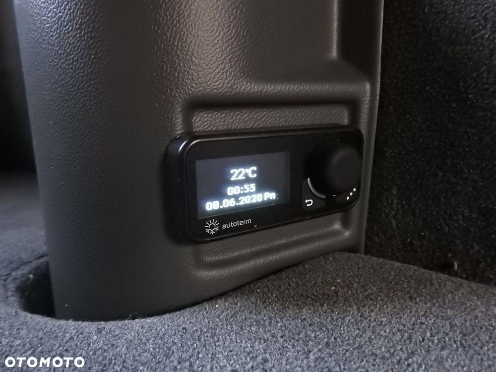 Renault MASTER  PLANDEKA 10 PALET WEBASTO TEMPOMAT LEDY PNEUMATYKA KLIMATYZACJA  165KM - 41