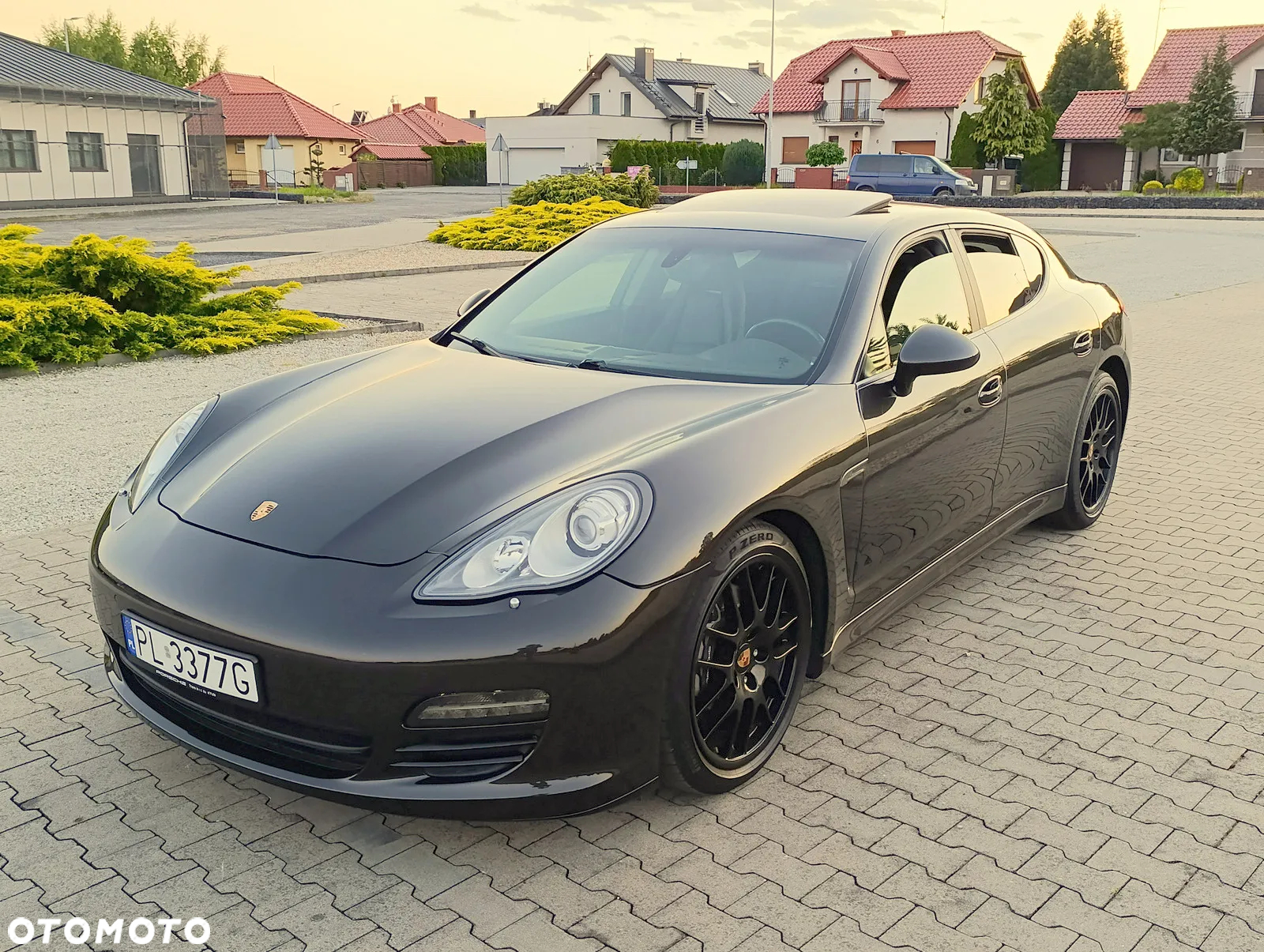 Porsche Panamera - 19