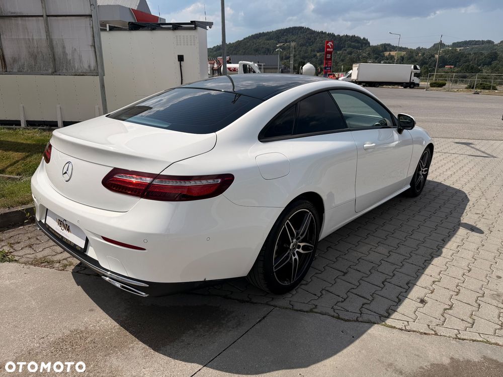 Mercedes-Benz Klasa E 200 9G-TRONIC - 6