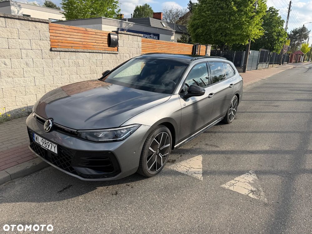Volkswagen Passat Variant - 1