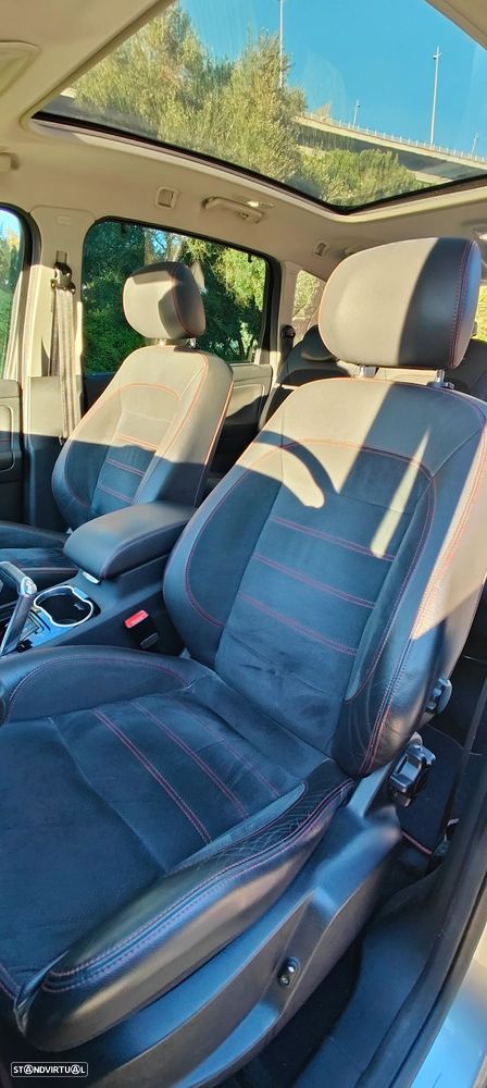 Ford S-Max - 4