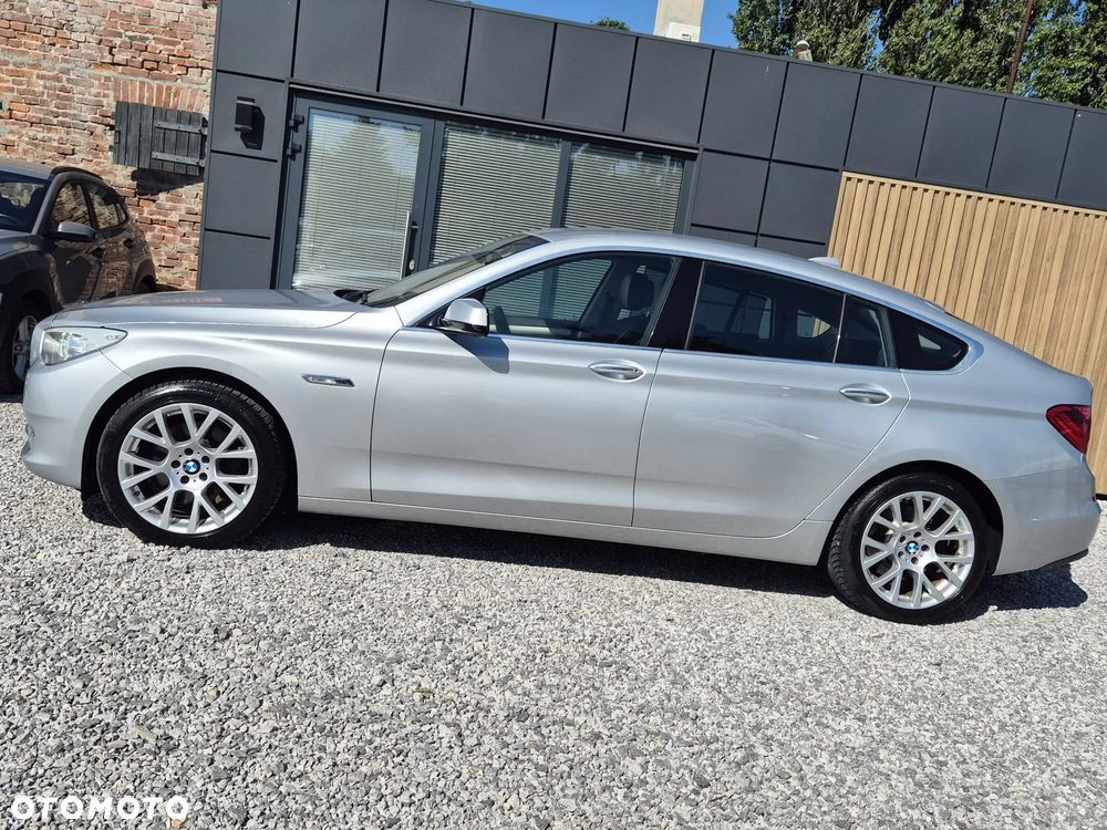 BMW 5GT - 6