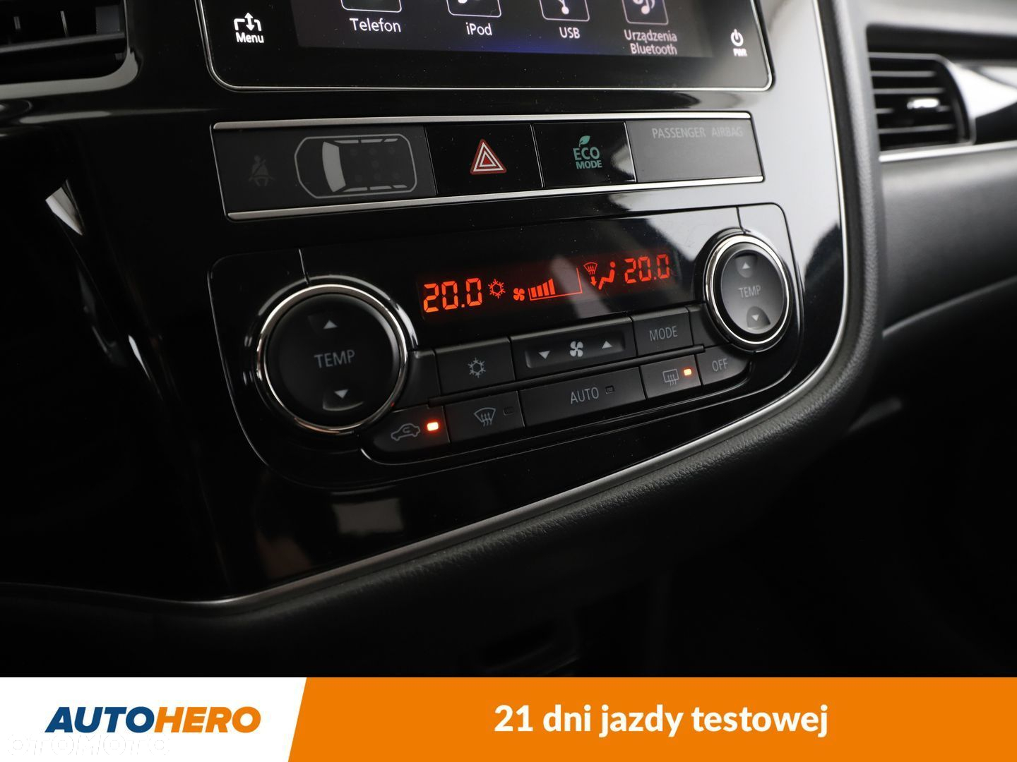 Mitsubishi Outlander - 24