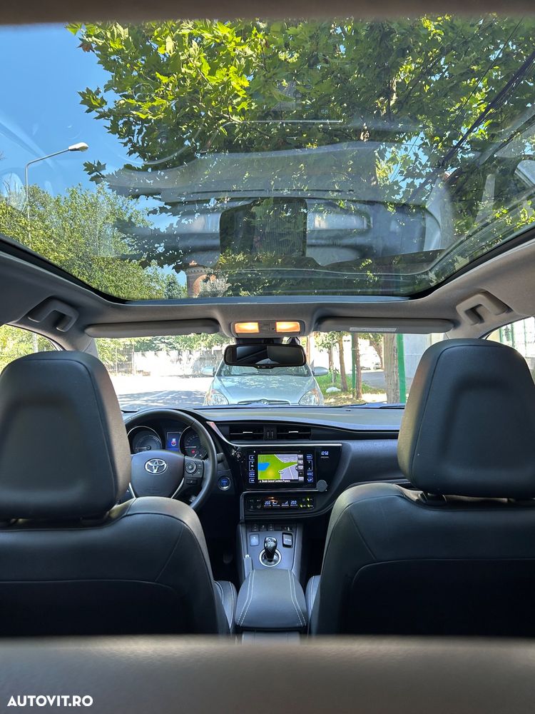 Toyota Auris 1.8 L VVT-i Sol+ - 16