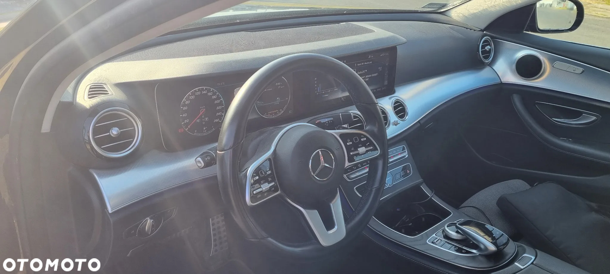 Mercedes-Benz Klasa E 220 d 9G-TRONIC - 5