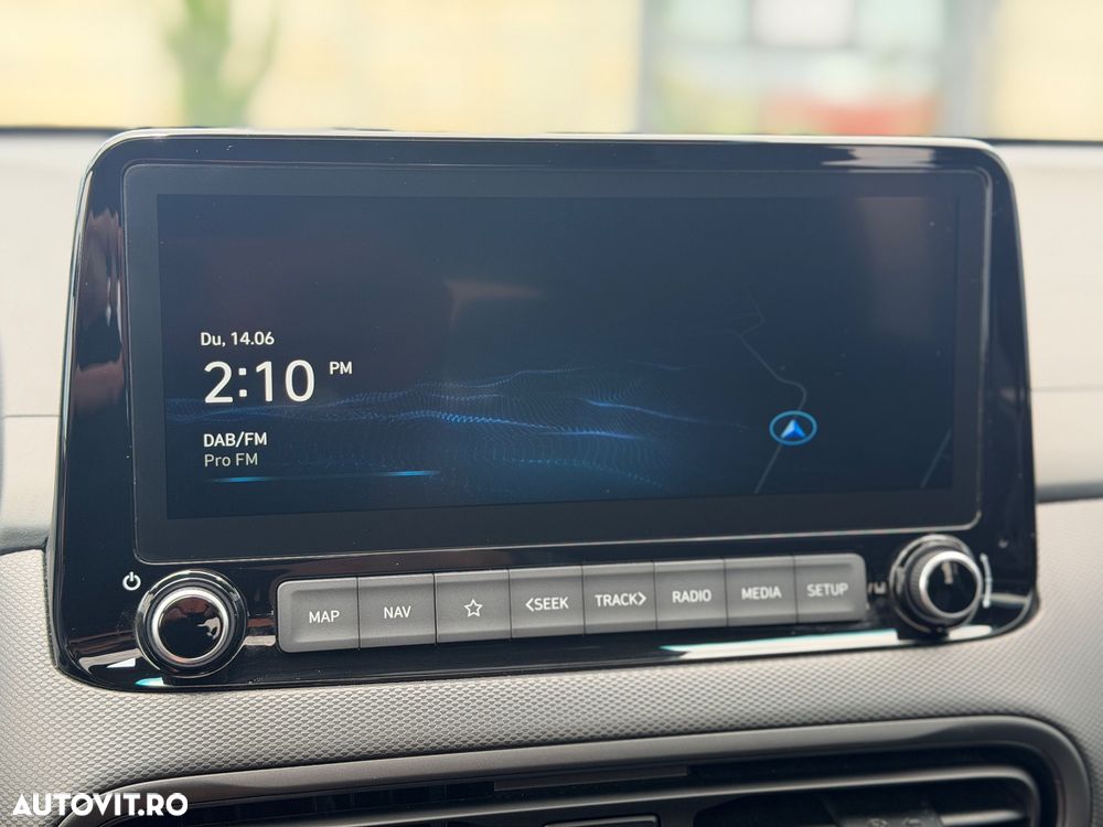 Hyundai KONA - 33