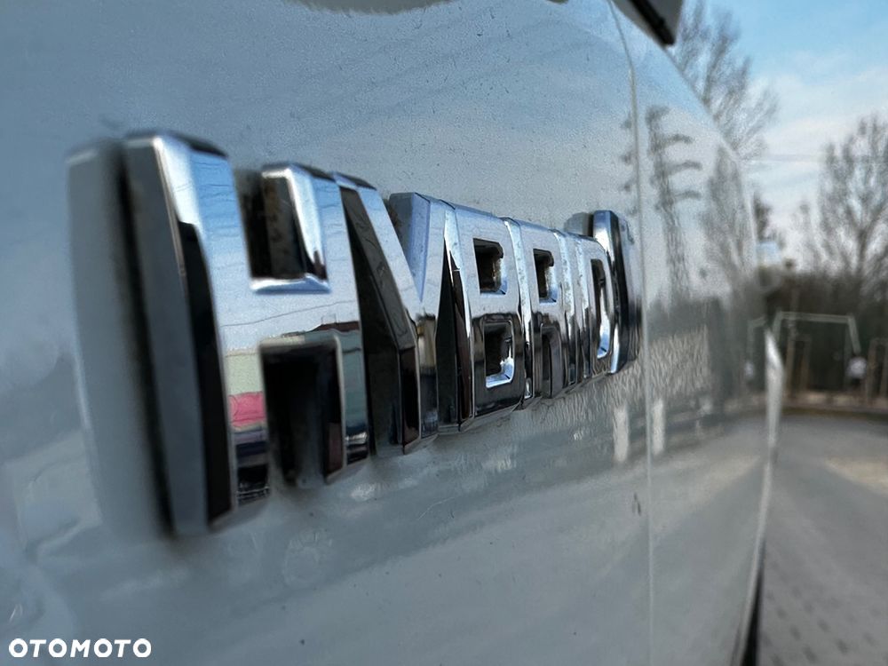 Toyota Corolla 2.0 Hybrid GR Sport - 11