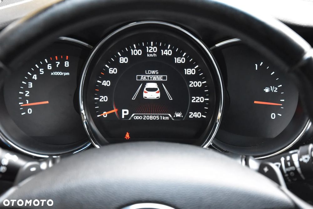 Kia Ceed 1.6 GDI SW DCT Spirit - 34