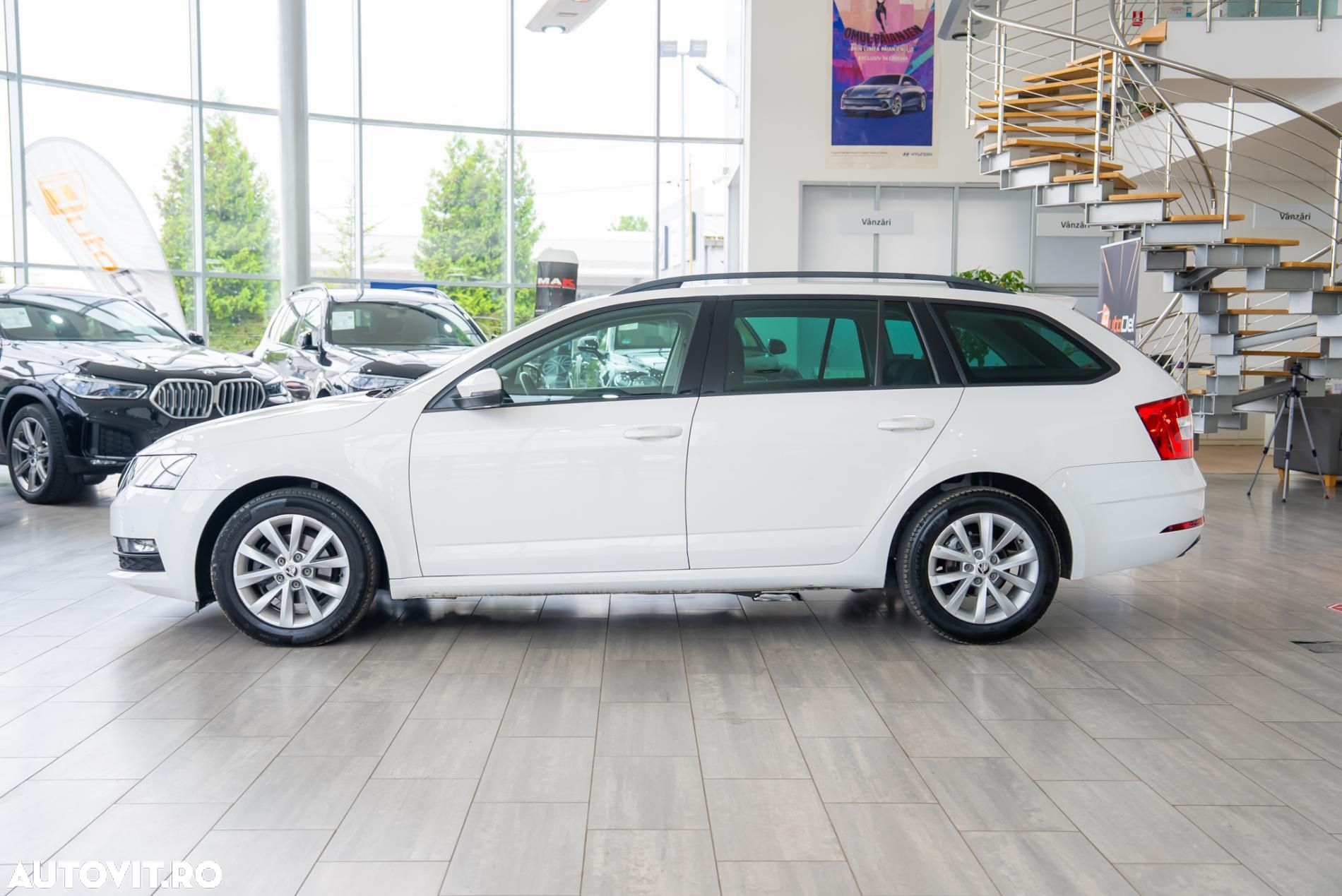Skoda Octavia Combi 1.6 TDI DSG Clever - 10