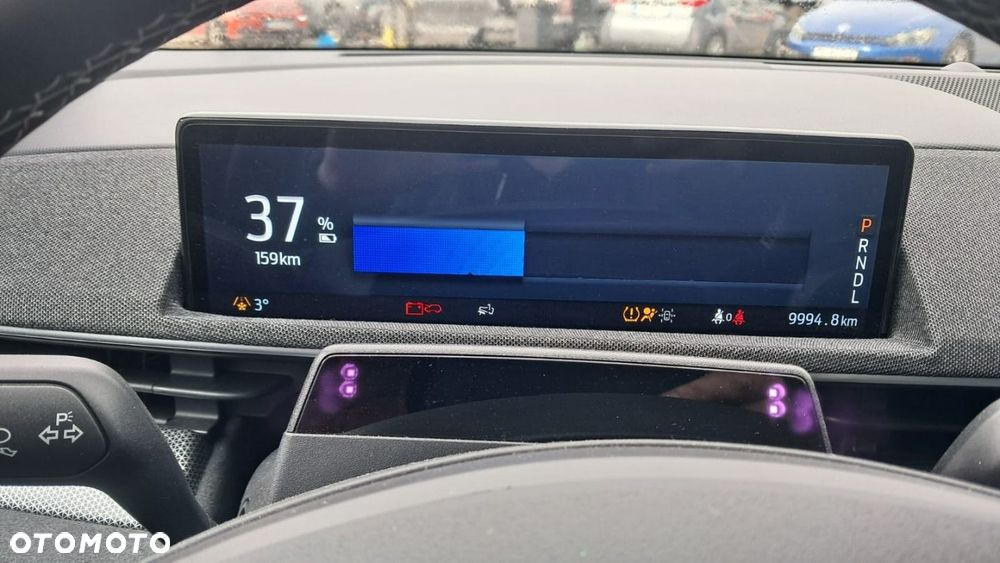 Ford Mustang Mach-E - 15