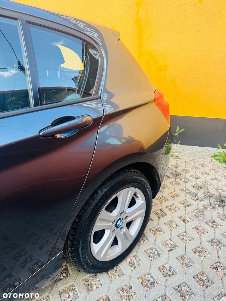 BMW Seria 1 116d Sport Line - 7