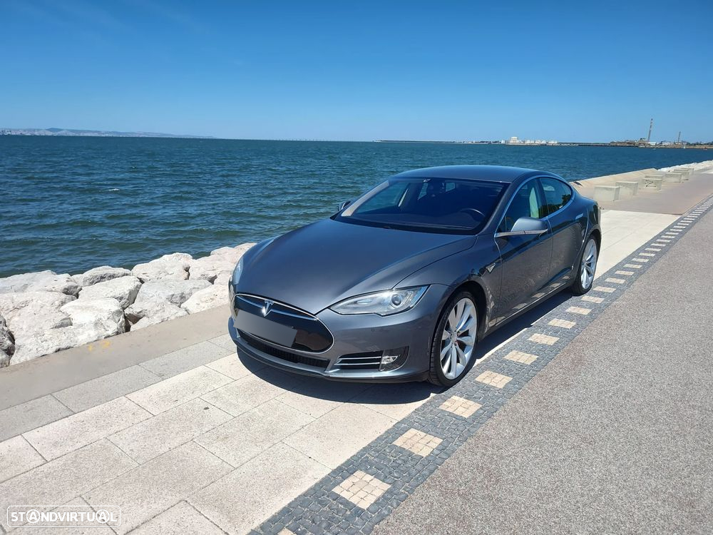 Tesla Model S 85 Perfomance - 16