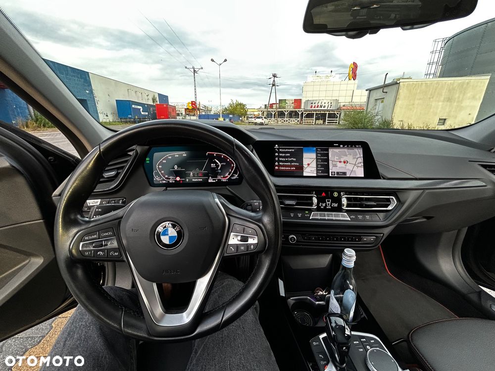 BMW Seria 1 118i Sport Line - 12
