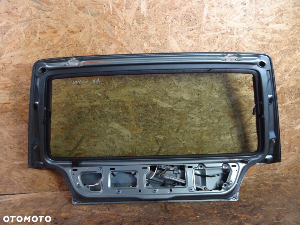 SZYBA TYŁ KLAPA BAGAŻNIKA VW POLO II 90- - 4