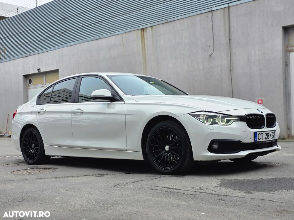 BMW Seria 3 320d Aut. xDrive - 15
