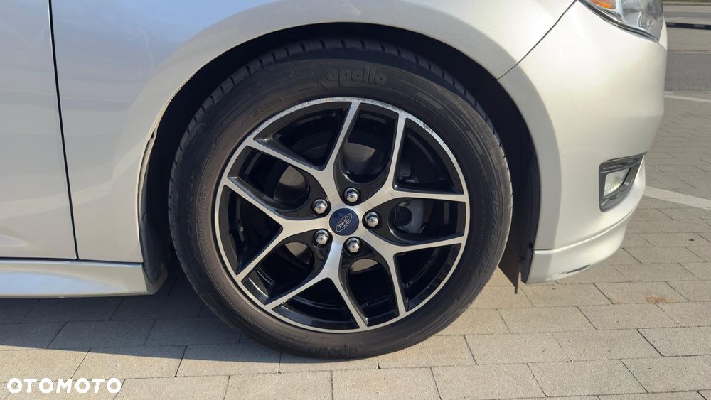 Ford Focus - 15
