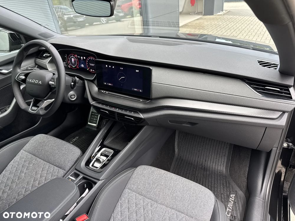 Skoda Octavia 1.5 TSI mHEV Sportline DSG - 7