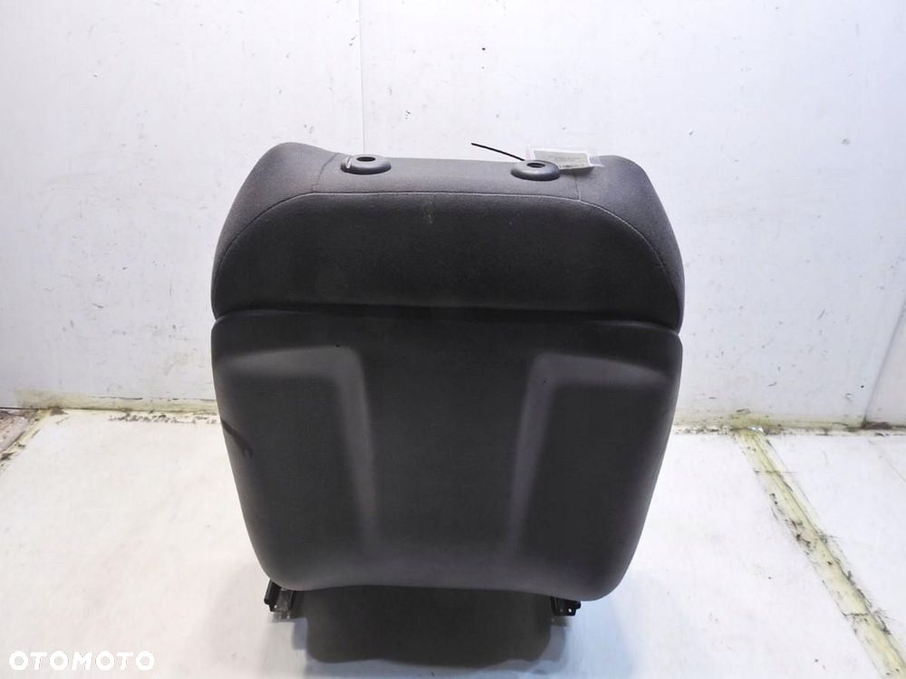 FOTEL LEWY PRZÓD AUDI A4 B7 - 8