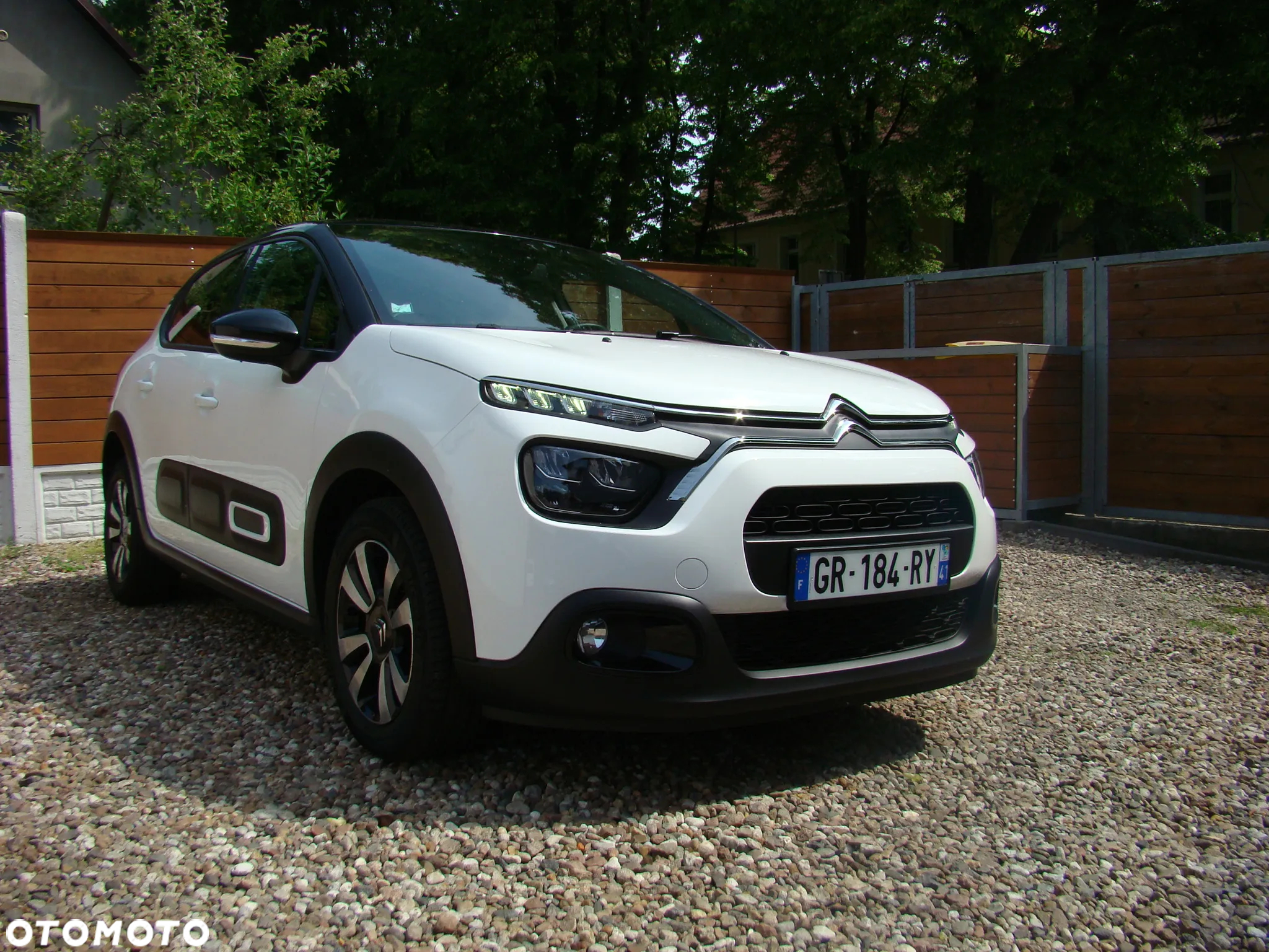 Citroën C3 Pure Tech 83 S&S C-SERIES - 2