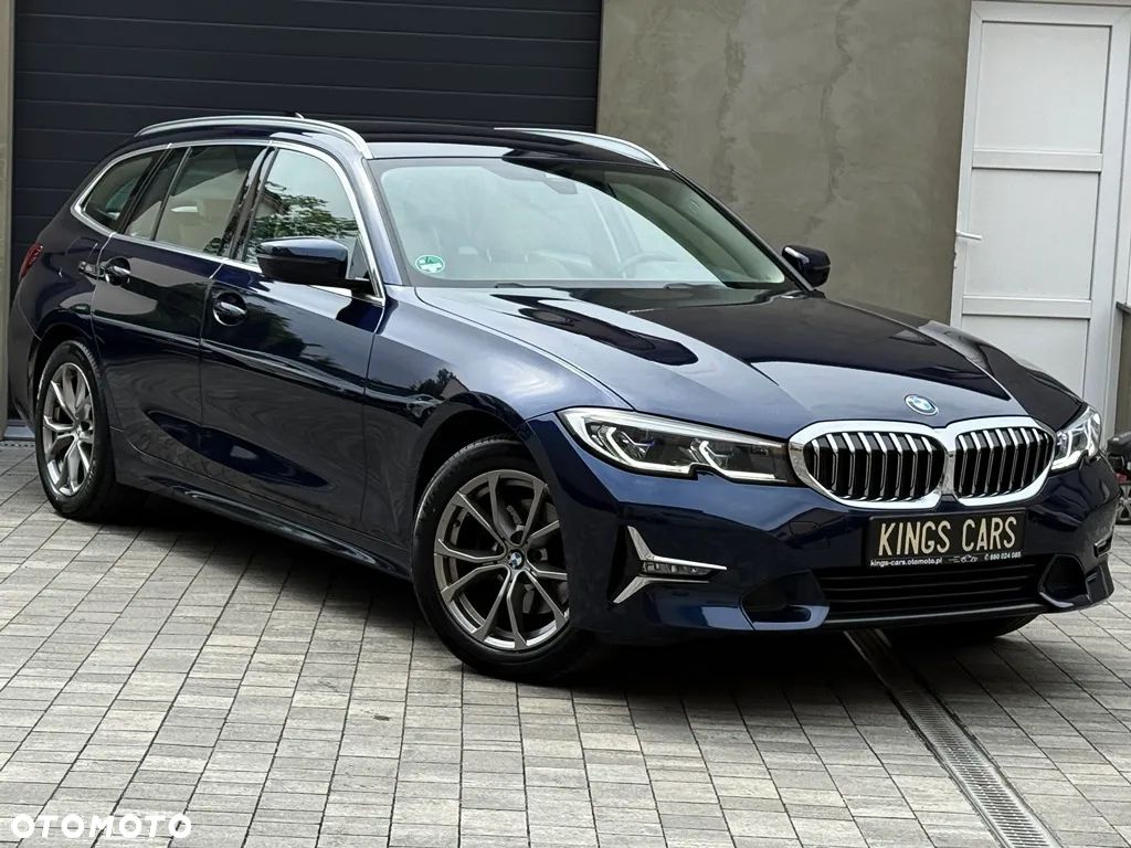 BMW Seria 3 320d Touring Luxury Line - 1