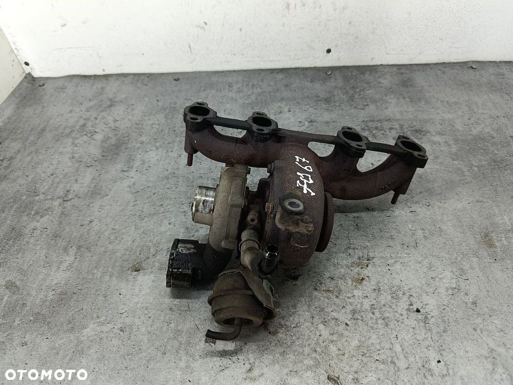 TURBINA Z KOLEKTOREM VW PASSAT B6 038253014F GT1646V  GARRETT 1.9 TDI - 11