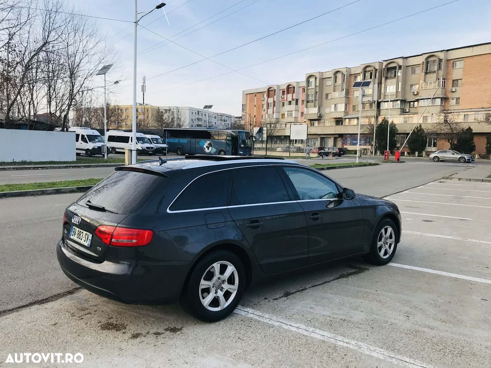 Audi A4 2.0 TDI DPF Ambiente - 12