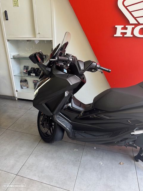 Honda Forza - 6