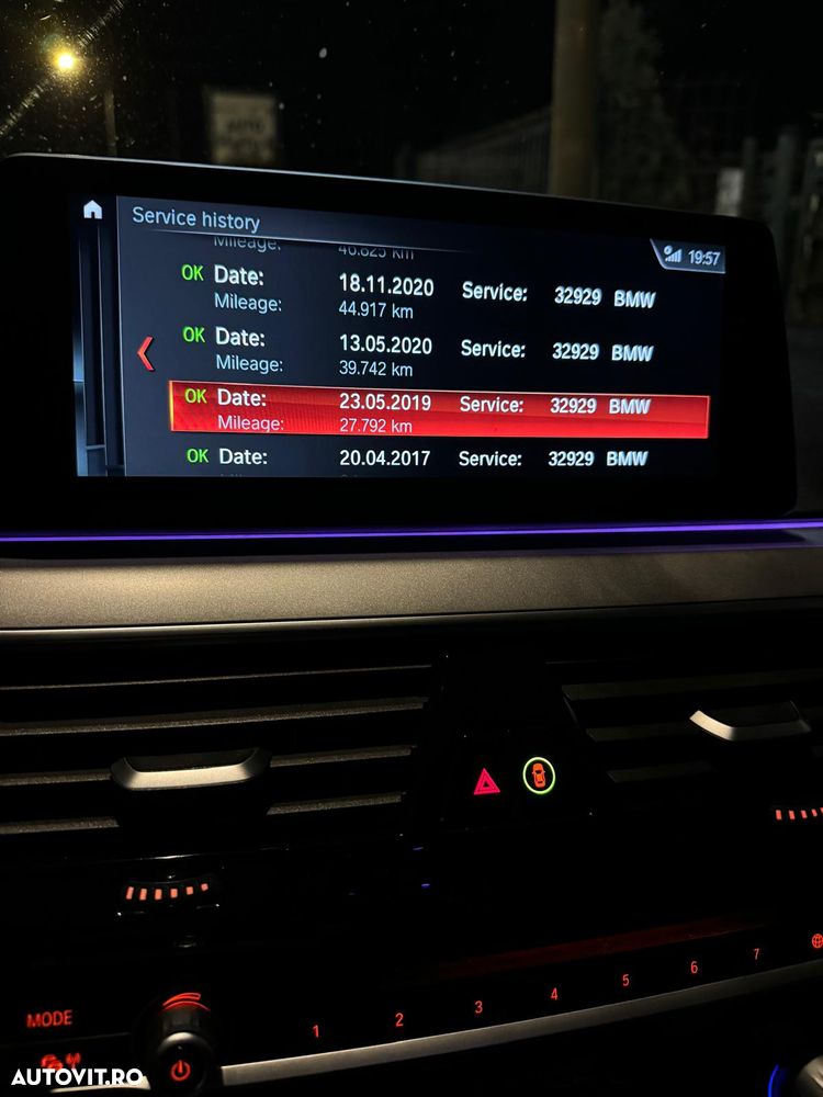 BMW Seria 5 530i AT - 22