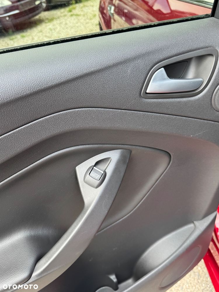 Ford Kuga 2.0 TDCi 4WD Titanium Plus - 33