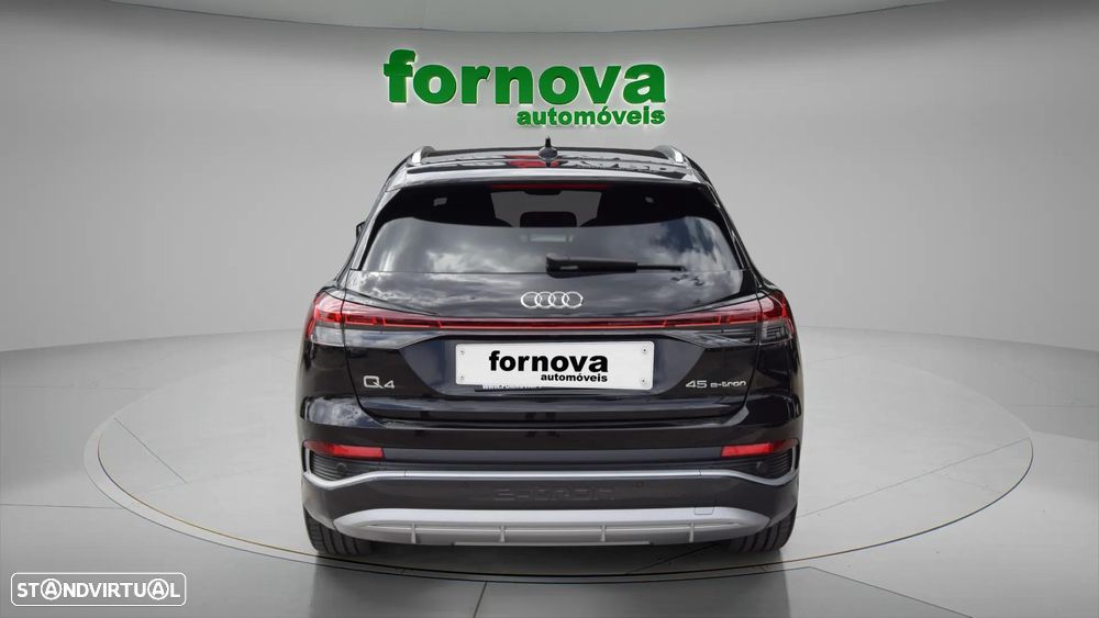 Audi Q4 e-tron 45 82 kWh SE Business Plus - 5