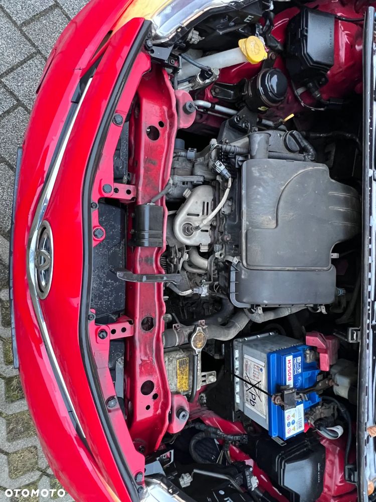 Toyota Yaris 1.0 Luna EU5 - 11