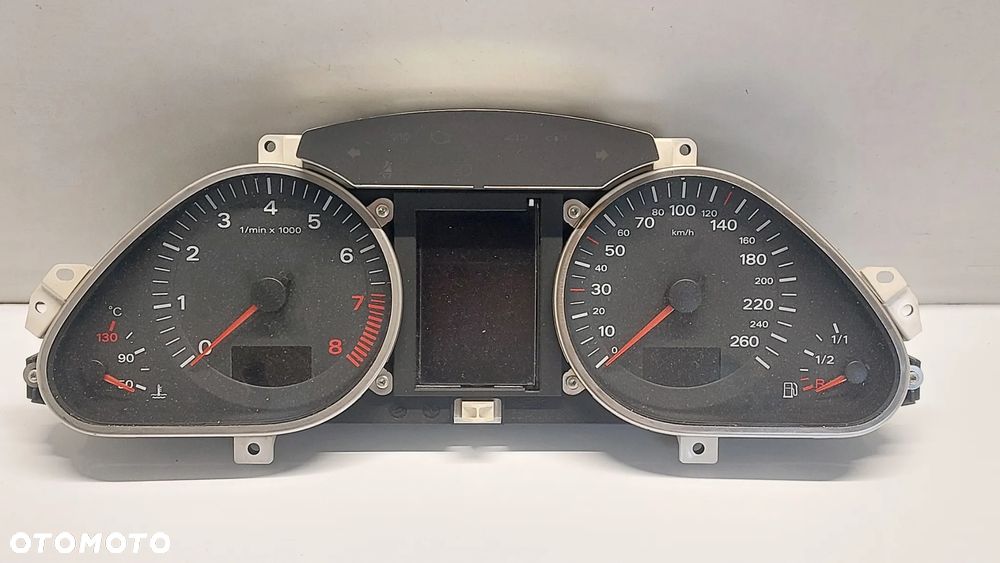 LICZNIK ZEGARY AUDI A6 C6 BENZYNA 4F0920900M SLASK WYSYLKA - 1