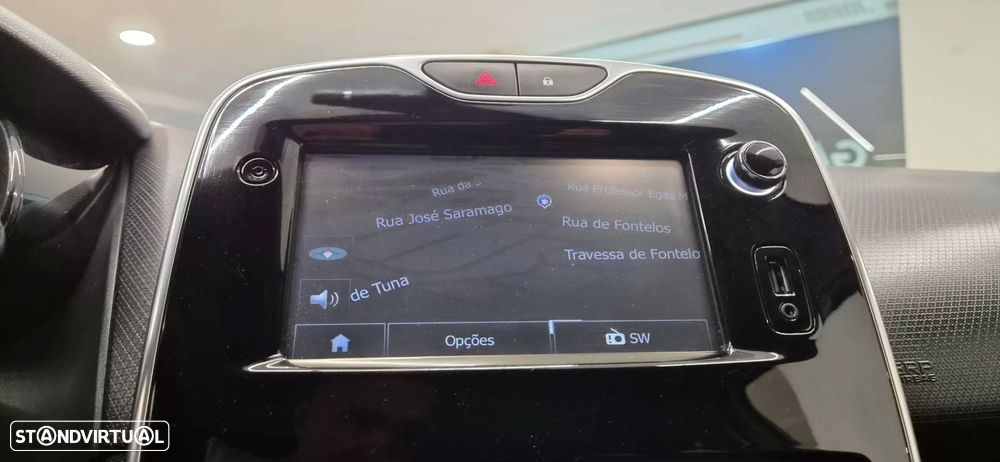 Renault Clio Sport Tourer 1.5 dCi - 17