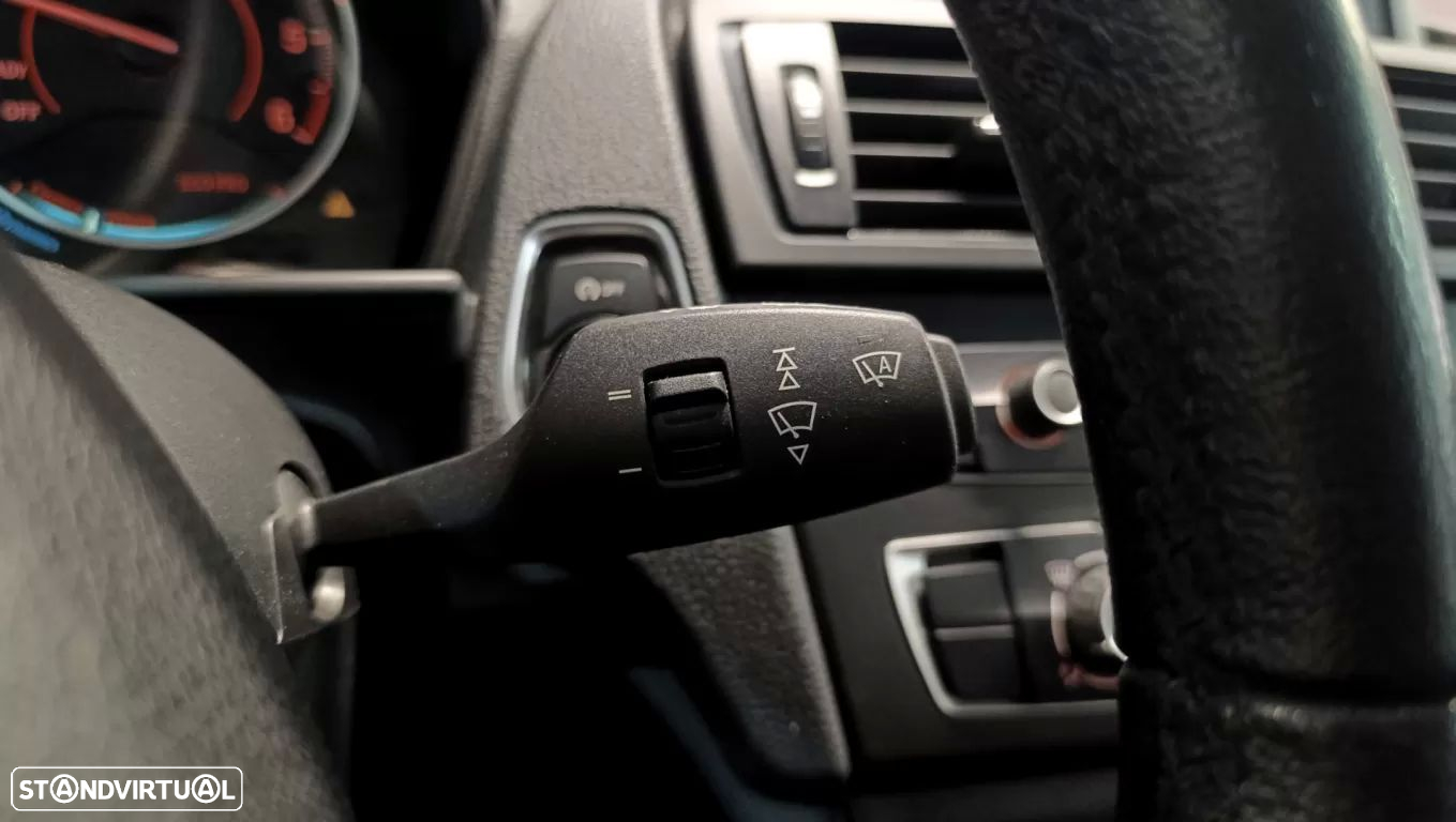 BMW 116 d EDynamics Line Sport - 31