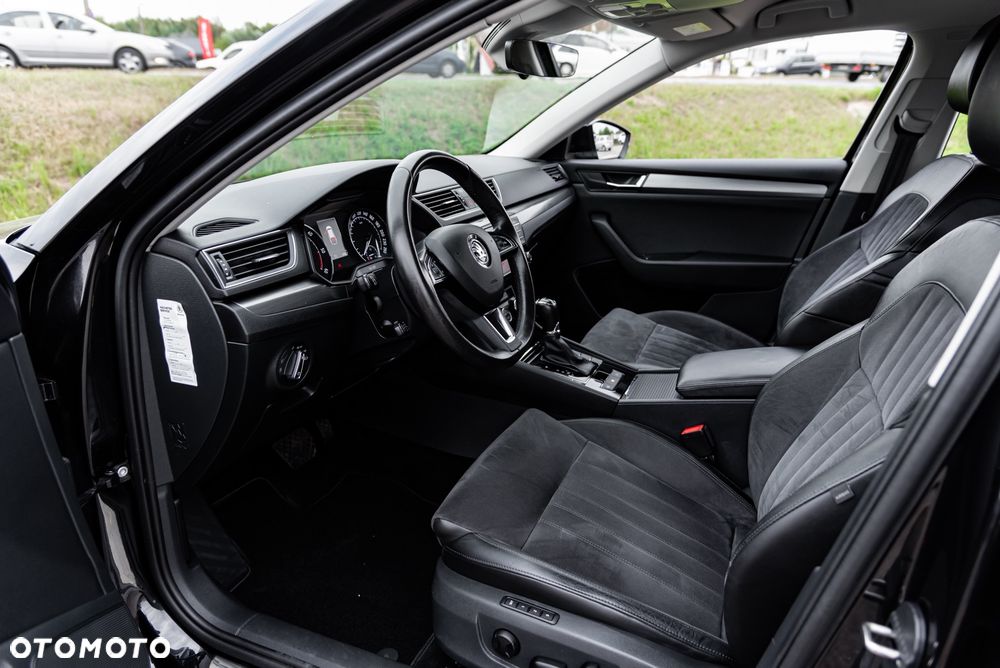 Skoda Superb 2.0 TDI Style DSG - 18