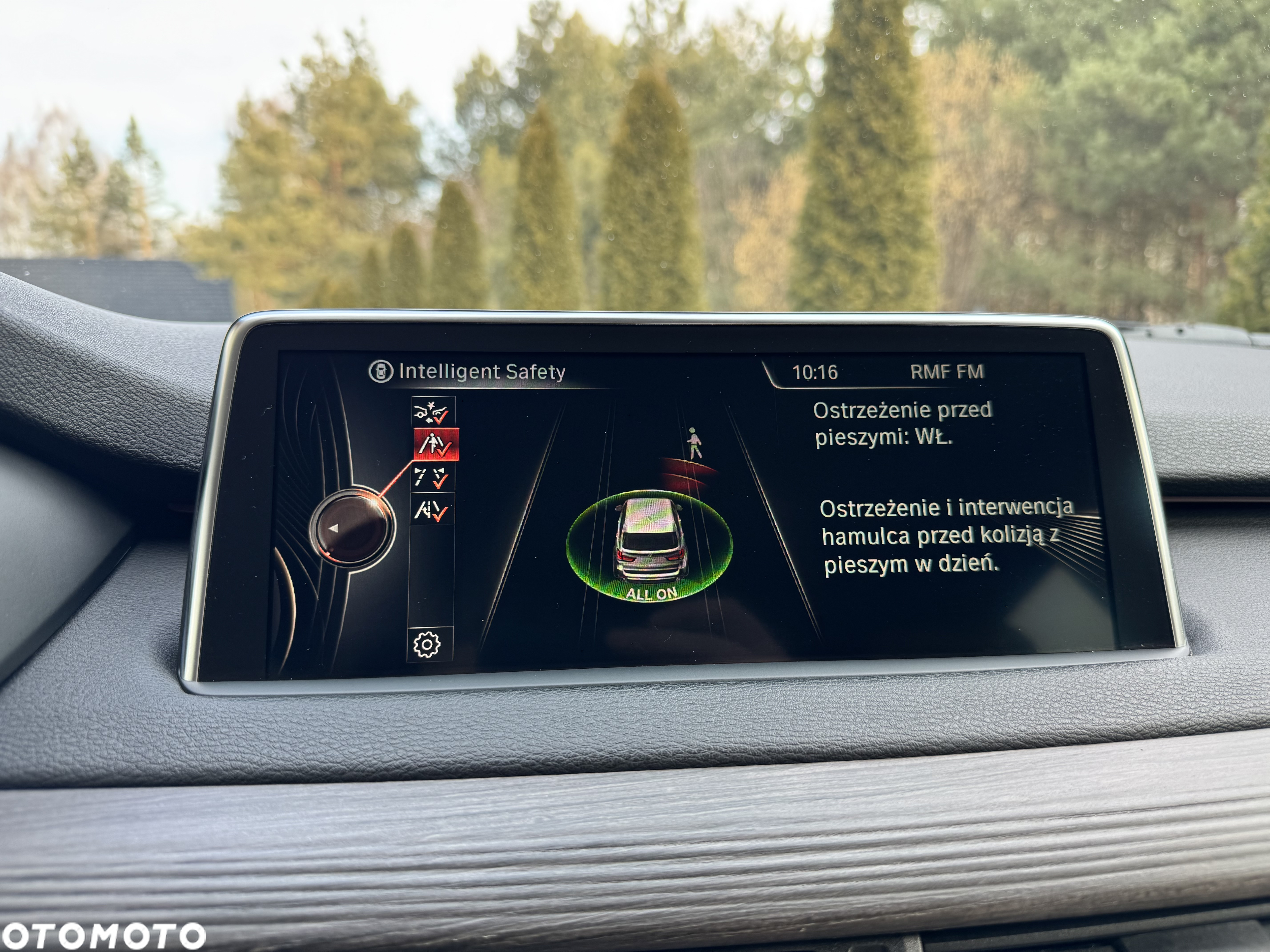BMW X5 xDrive35i - 17