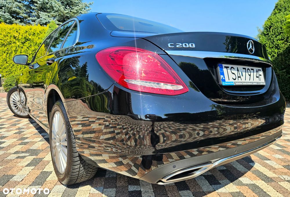 Mercedes-Benz Klasa C 200 4-Matic 9G-TRONIC - 17