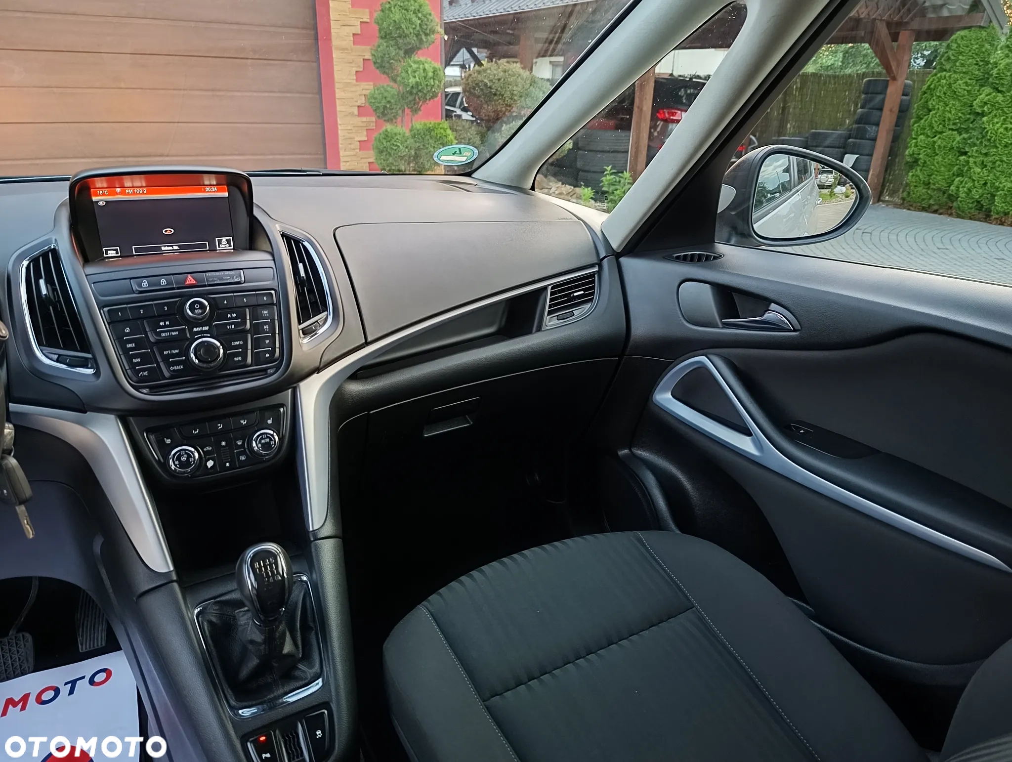 Opel Zafira 1.4 T Cosmo EcoFLEX S&S - 31