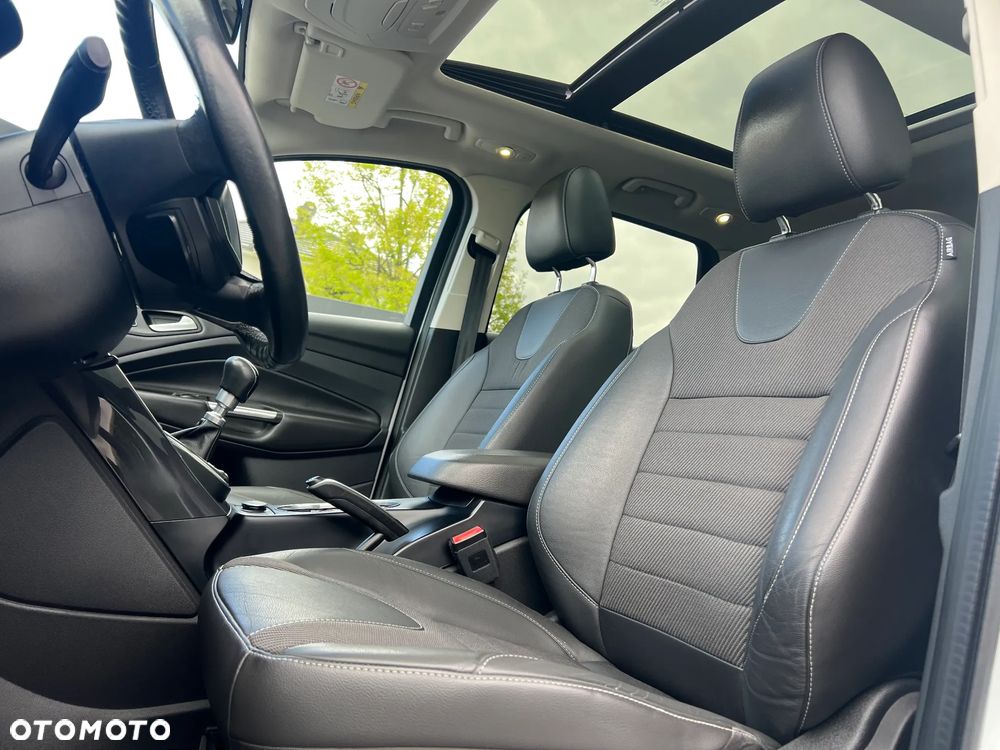 Ford Kuga 2.0 TDCi 4x4 Individual - 26