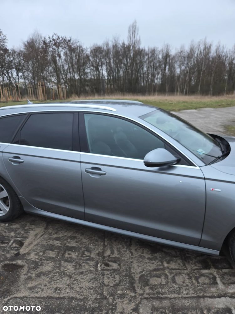 Audi A6 Avant - 16