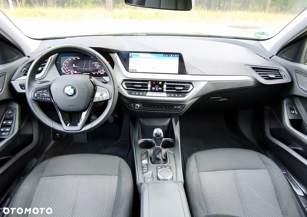 BMW Seria 1 116i Advantage - 34