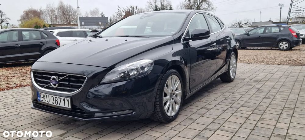 Volvo V40 D2 - 1