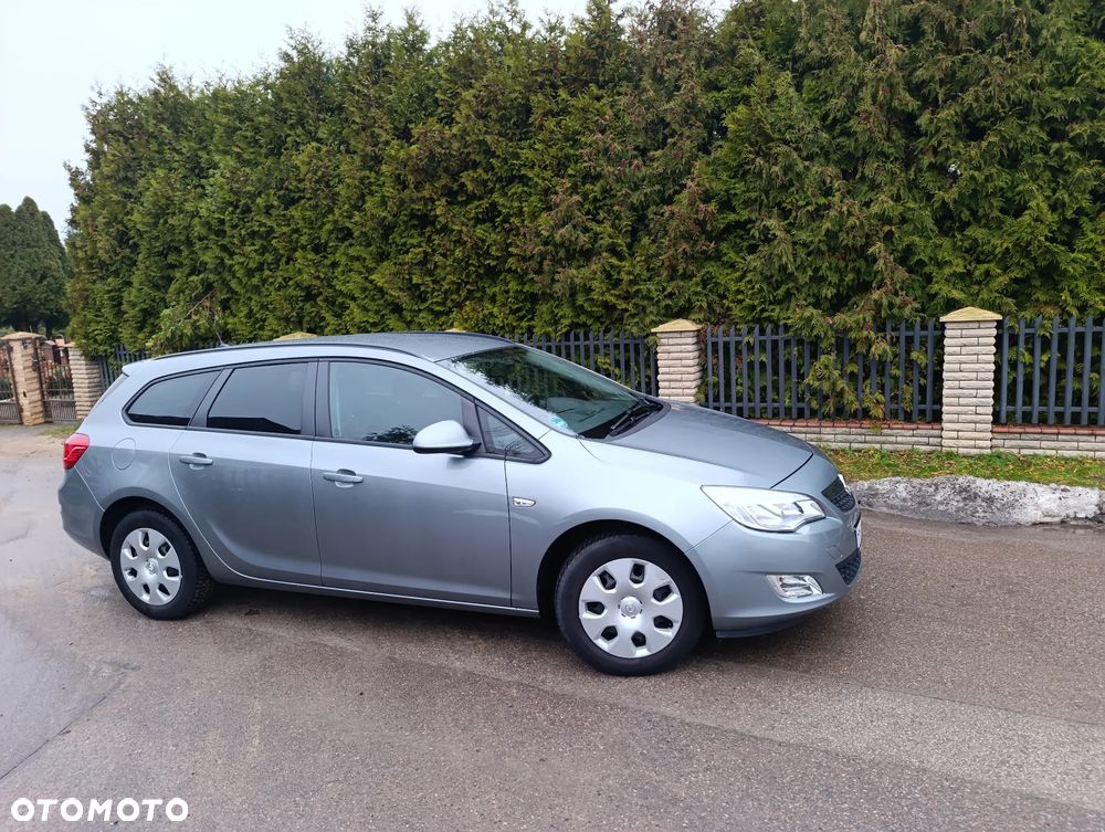 Opel Astra 1.4 ecoFLEX - 4