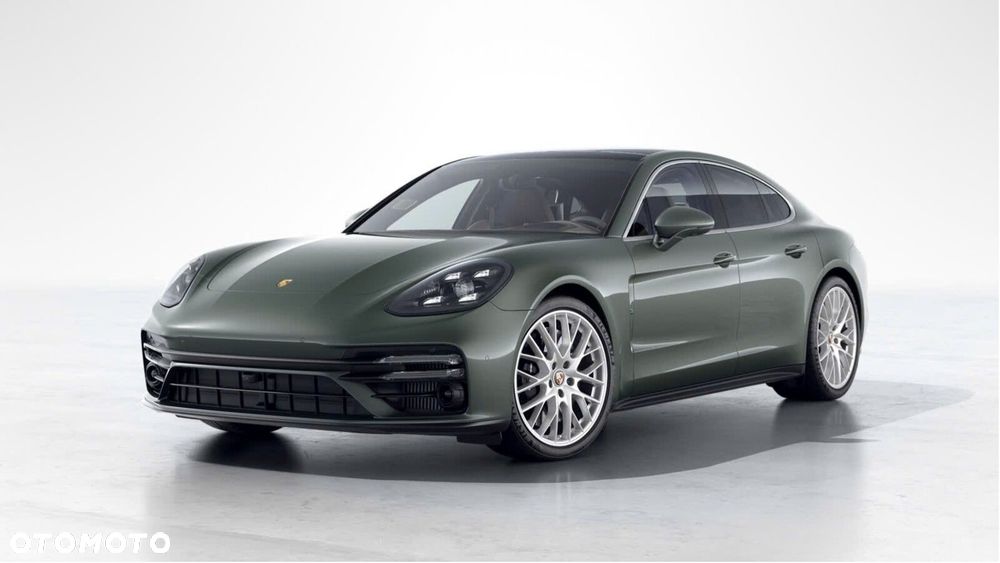 Porsche Panamera - 1