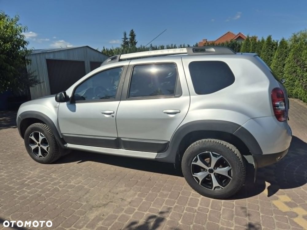 Dacia Duster 1.6 SCe Urban Explorer S&S - 34