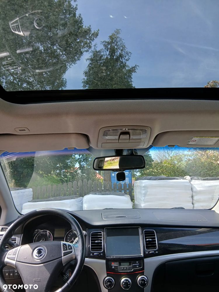 SsangYong/KGM Korando 2.0 e-XDi Quartz - 14