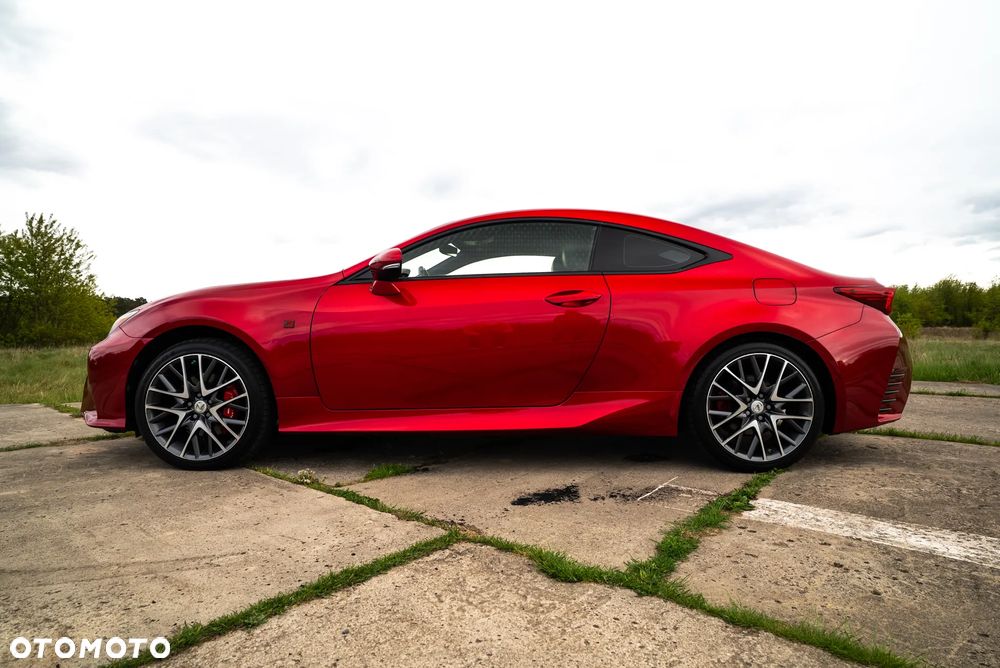 Lexus RC - 6