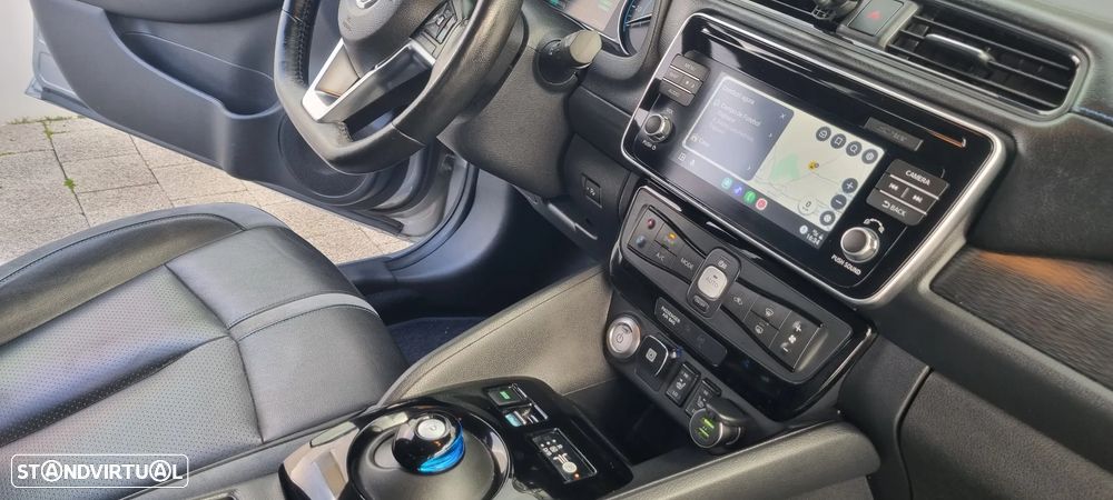 Nissan Leaf Tekna ProPilot Park - 18